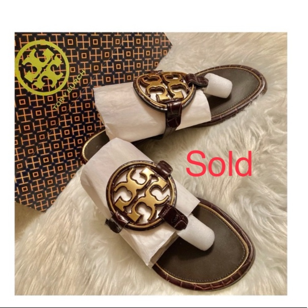 Tory Burch Miller Sandle metal logo